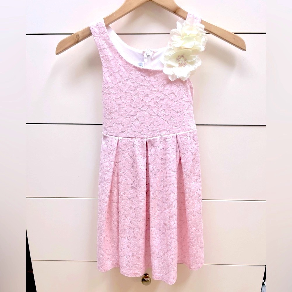 Bonnie Jean Pale Pink Lace Dress with White Floral Accent girls size 8